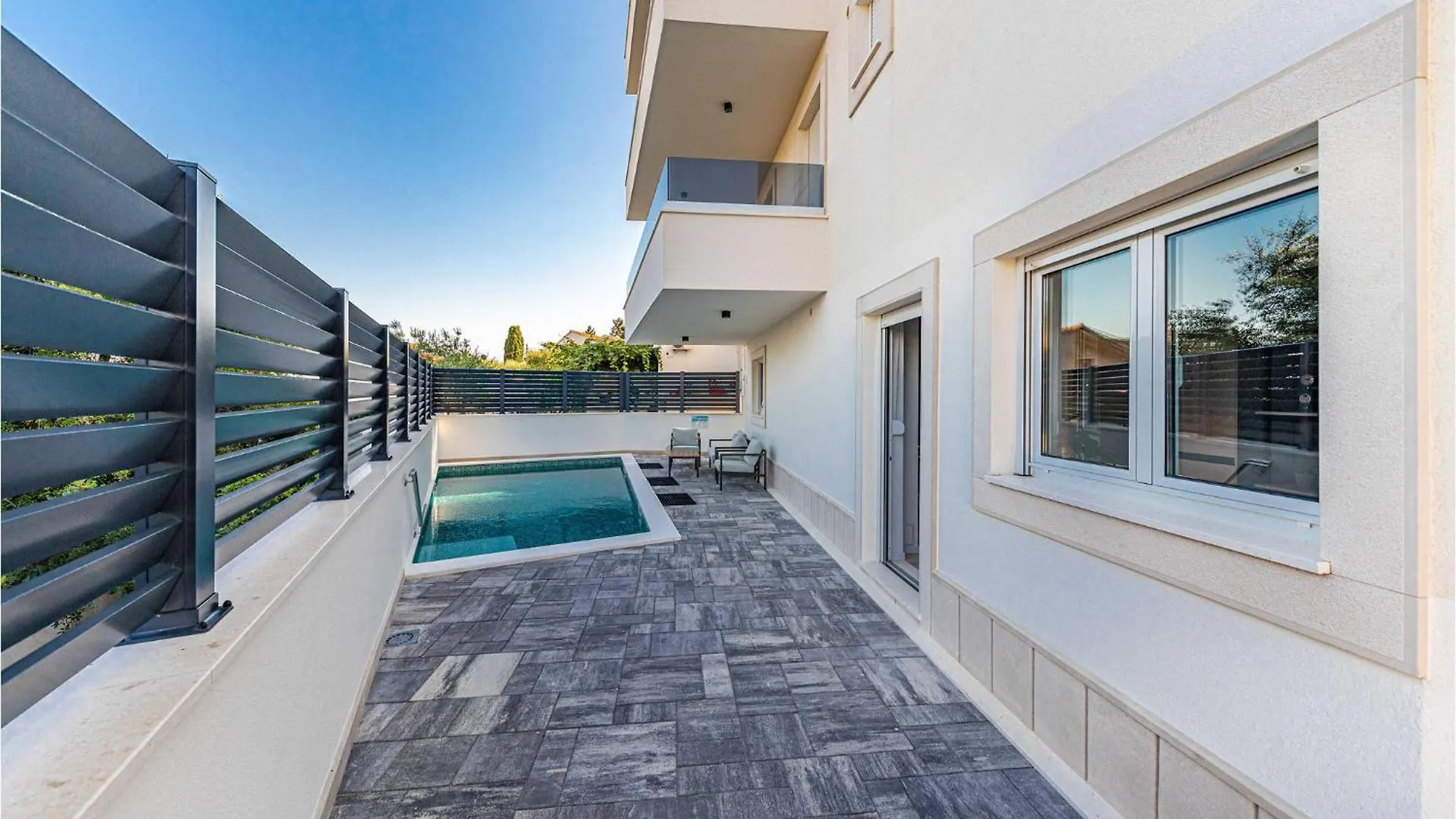 2 Bedroom Gorgeous Apartment In Okrug Gornji Trogir Croatia
